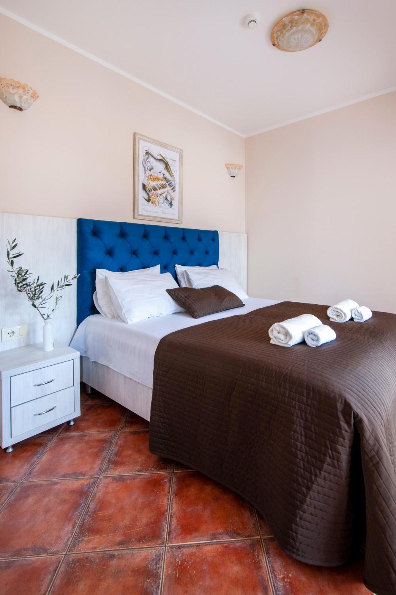 Mila & Aleksandr Apartments Budva Luaran gambar