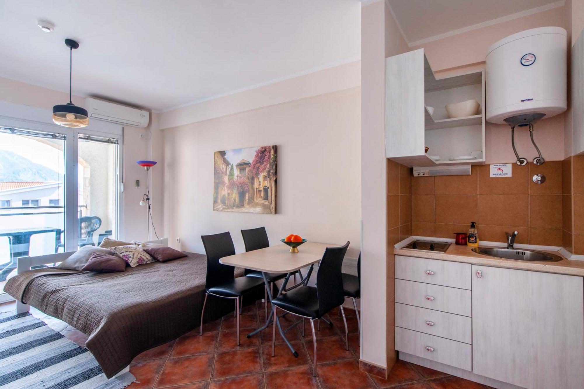 Mila & Aleksandr Apartments Budva Luaran gambar