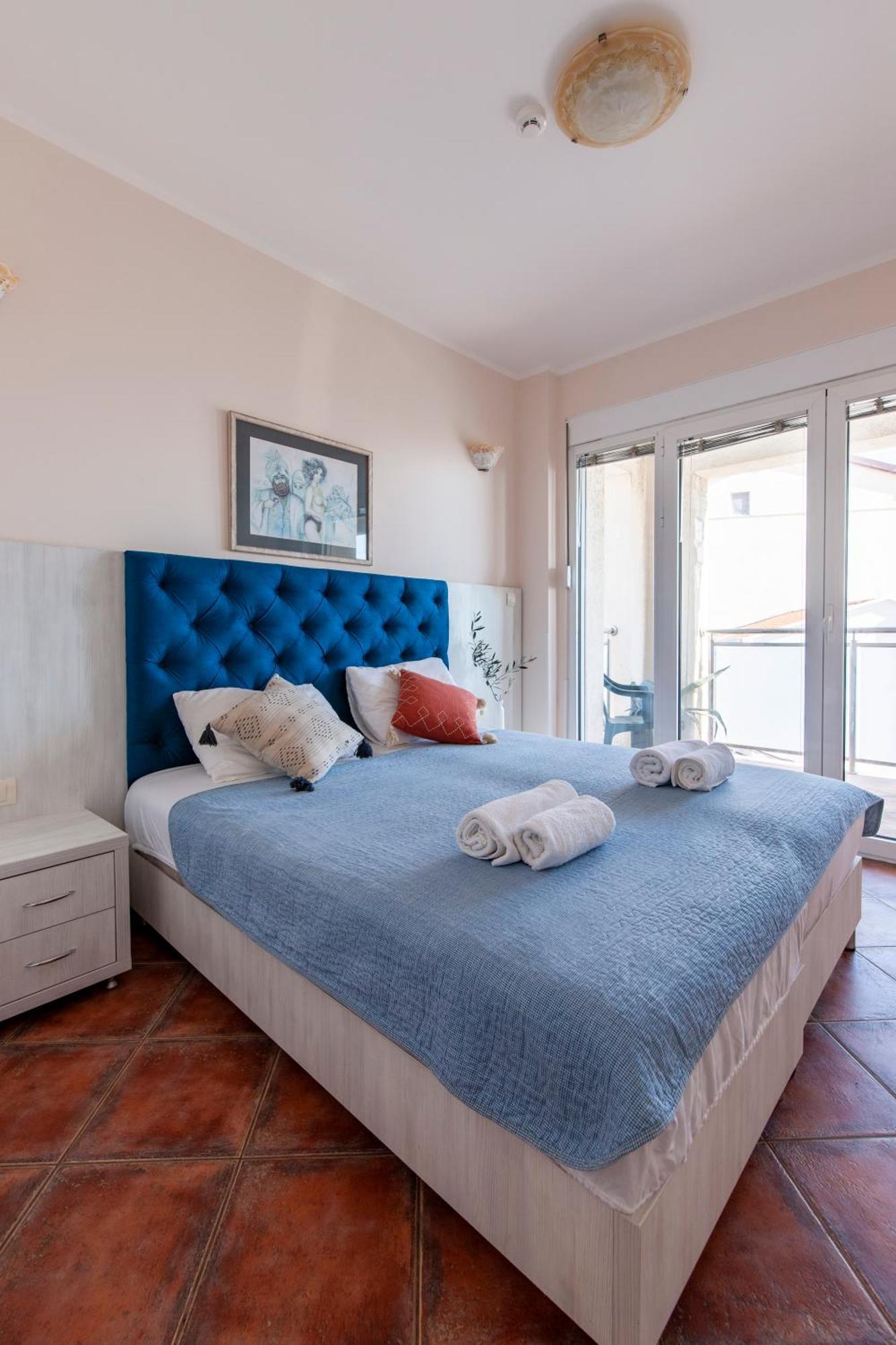 Mila & Aleksandr Apartments Budva Luaran gambar