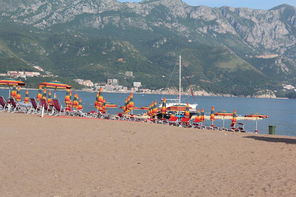 Mila & Aleksandr Apartments Budva Luaran gambar