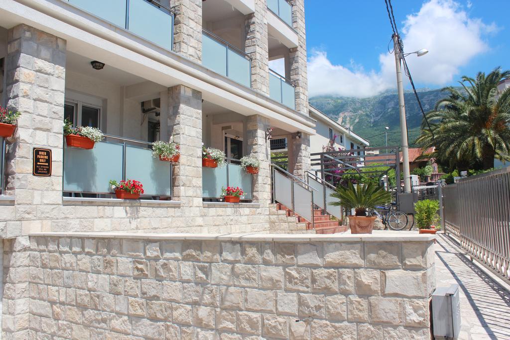 Mila & Aleksandr Apartments Budva Luaran gambar