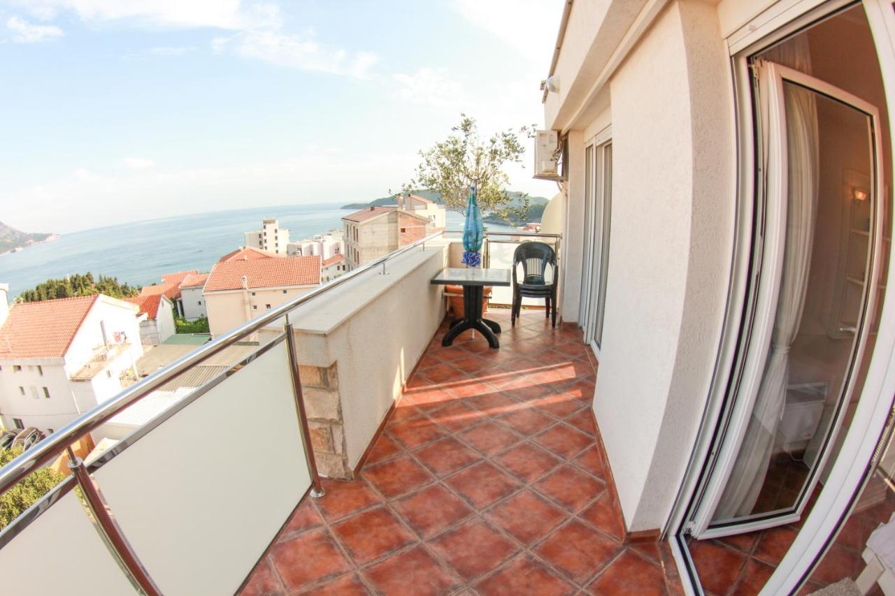 Mila & Aleksandr Apartments Budva Luaran gambar